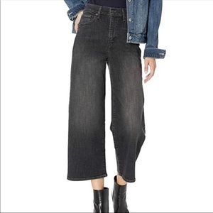 levi's mile high on call